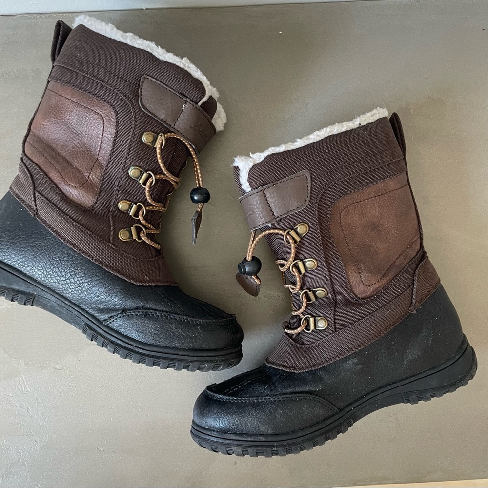 Eddie Bauer Winter Snow Boots Lined Shoes Size 2M kids - brown / black